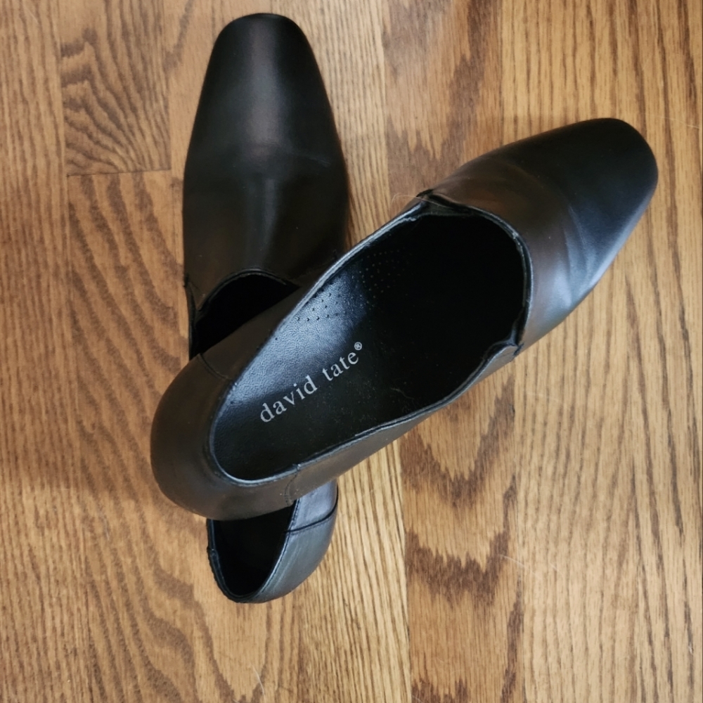 David Tate Black Leather Shoe/Bootie (Classico), Size 8N, Never Worn